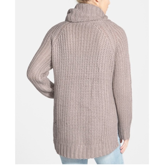 Dreamers | Cowl Neck Sweater - Picture 4 of 10